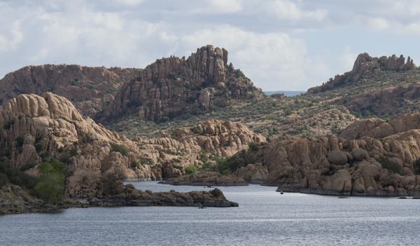 Watson Lake Prescott Arizona: Just outside the center of Prescott in Arizona lays Watson Lake. Taken from the roadside Vista Point.